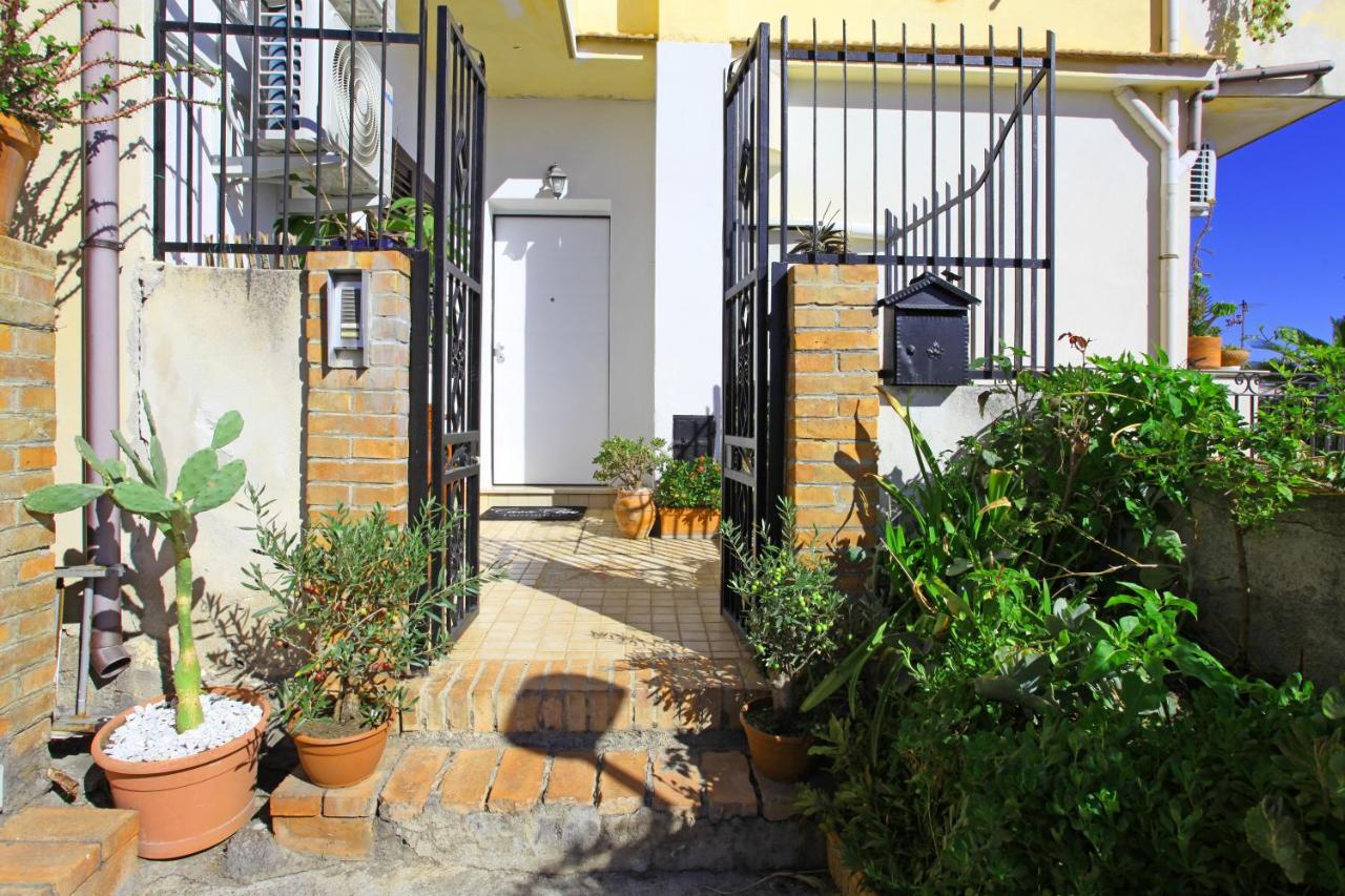Casa Cloe Apartment Taormina Exterior foto